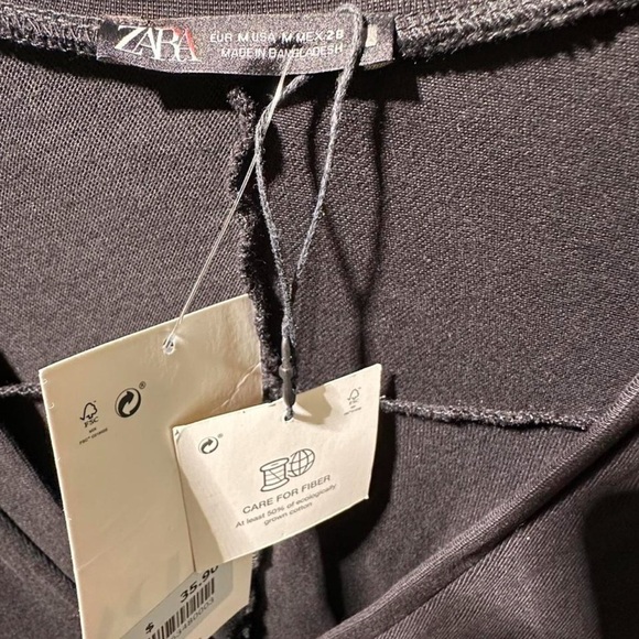 Zara NWT Black Cocoon V Neck Puff Sleeve Dress size Medium - Picture 5 of 8